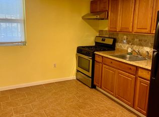 825 Hoffman Pl #1, Philadelphia, PA 19123