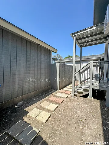 606 Brookview Dr #C — Photo 14