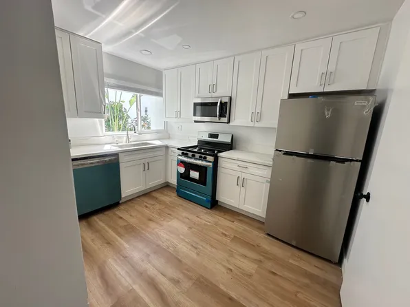 22109 Saticoy St #1, Canoga Park, CA 91304