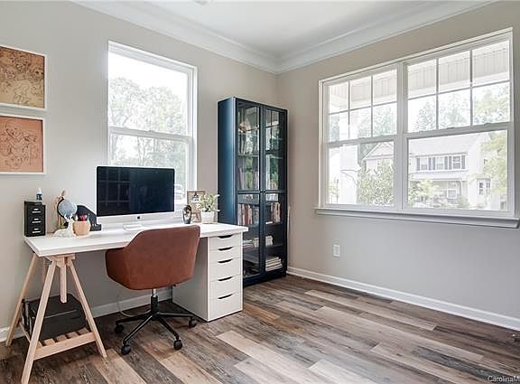 4th image of 7423 Canova Ln