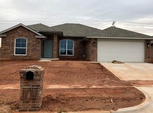 9724 Ashford Dr, Yukon, OK 73099