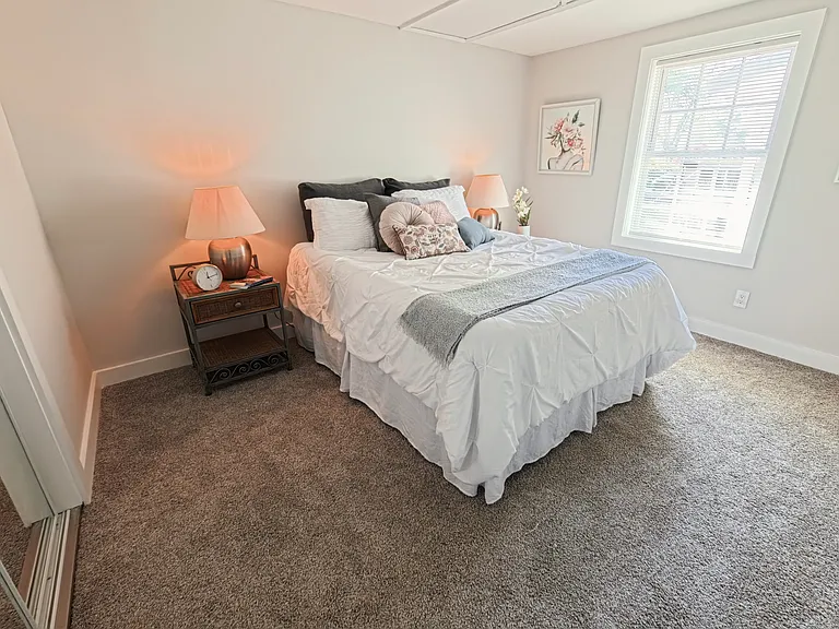 2402 Lancelot Dr — Photo 12