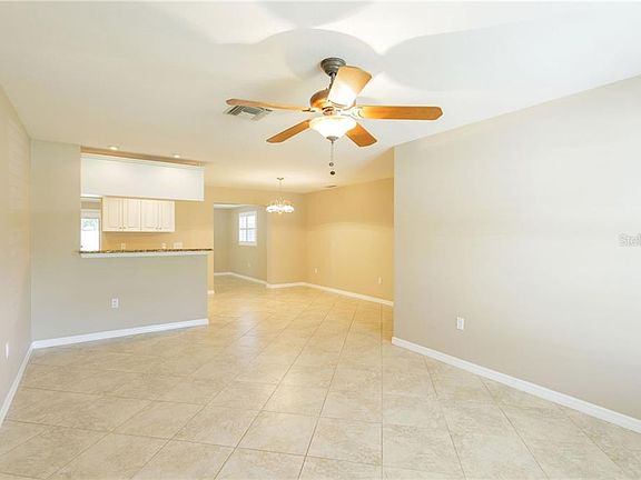 4th image of 4738 Parnell Dr