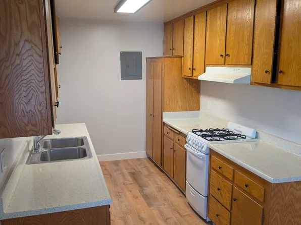 401 N Tustin Ave, Anaheim, CA 92807