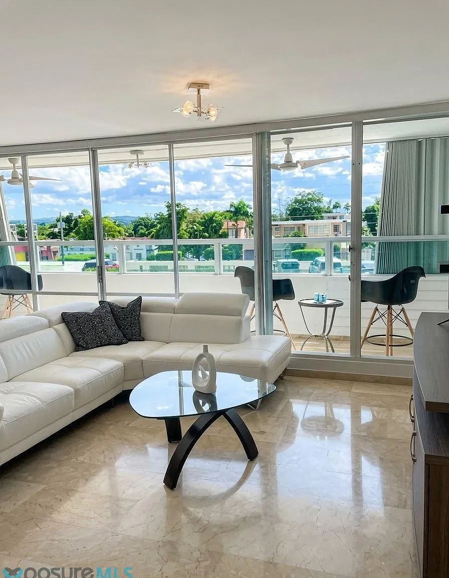 Surfside Mansions (Condominio) — Photo 3