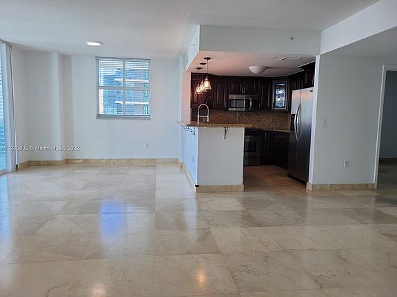 4th image of 1250 S Miami Ave APT 2102