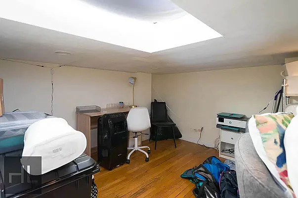 Rented by Highline Residential | media 7