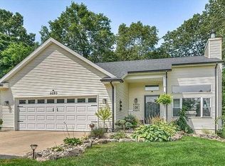 5020 Roundtree Dr, Middleville, MI 49333