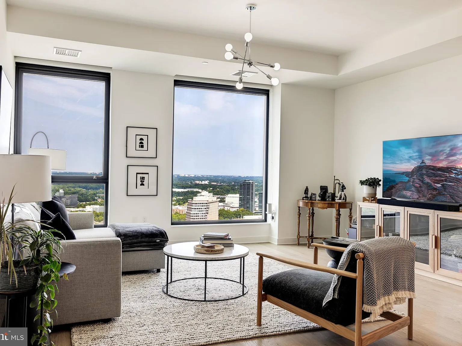 The Verse Condo — Photo 4