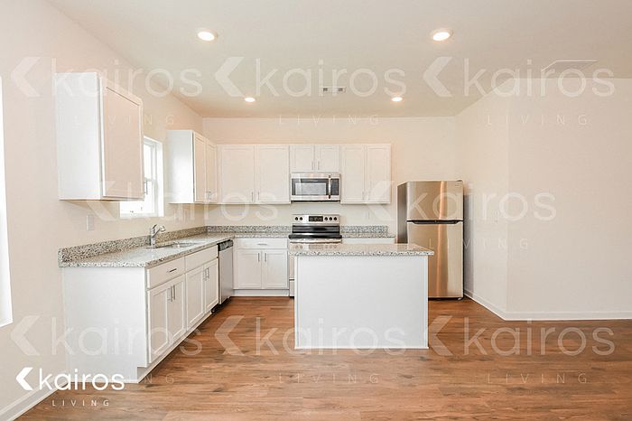 2nd image of 120 Dudley Way