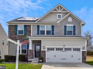 738 Falcon Ln, Aberdeen, MD 21001