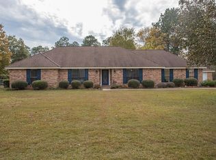 61 Panther Dr, Petal, MS 39465