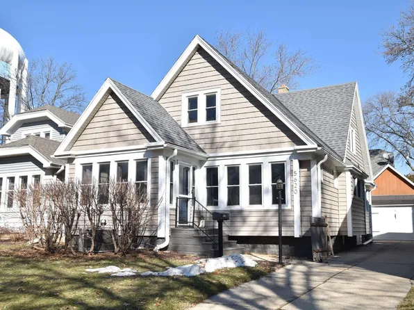 5620 West Martin DRIVE, Milwaukee, WI 53208