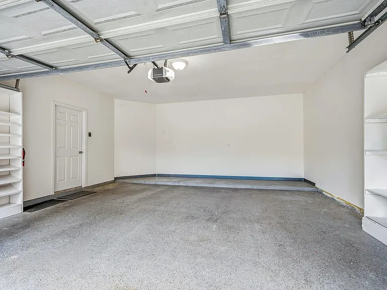 531 W North Hill Dr — Photo 41