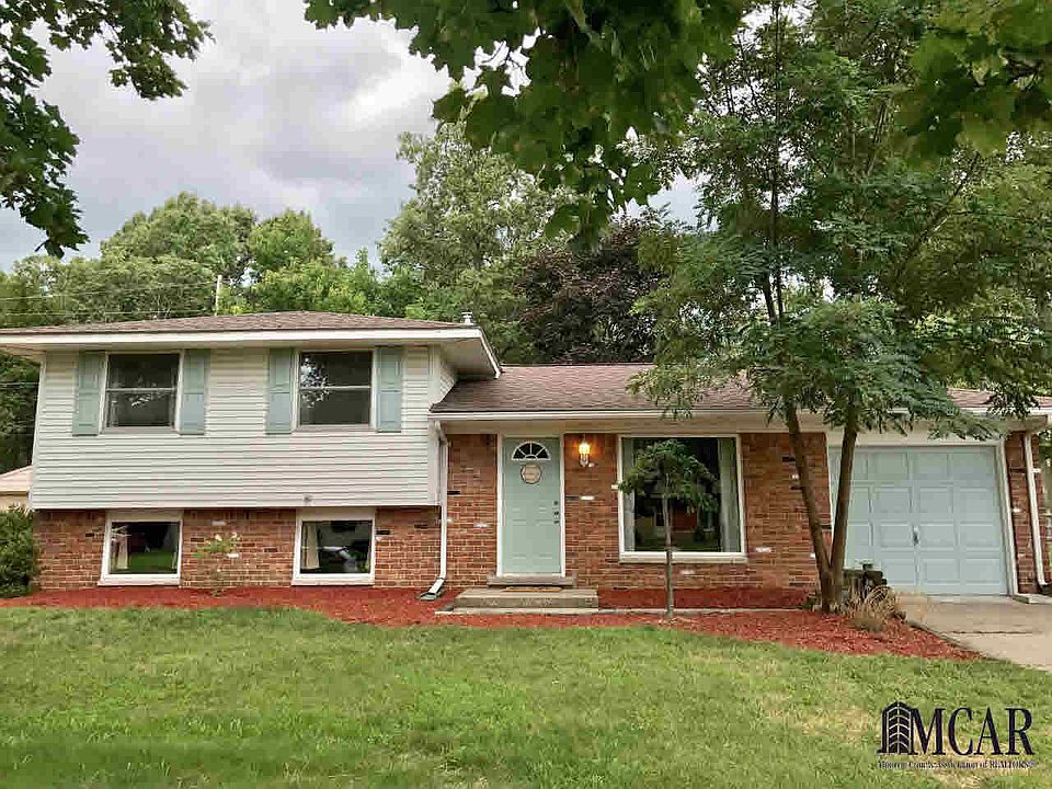 1st image of 3680 Cranbrook Dr
