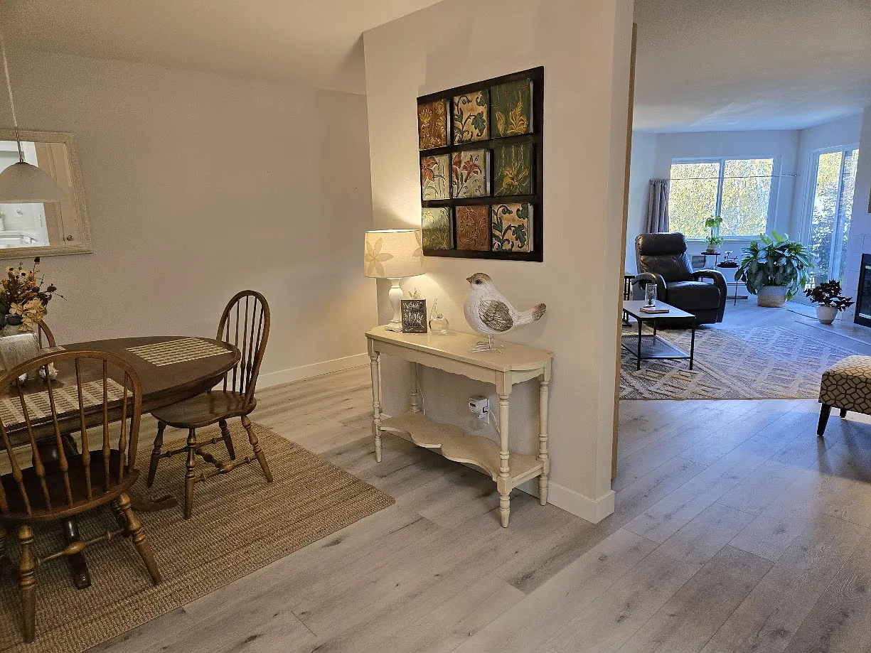 2 bed, 1127 sqft, $2,395 — Photo 2
