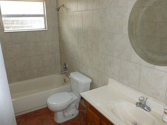 5th image of 155 Suncrest Dr