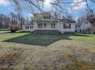 501 N Main St, Moscow, PA 18444