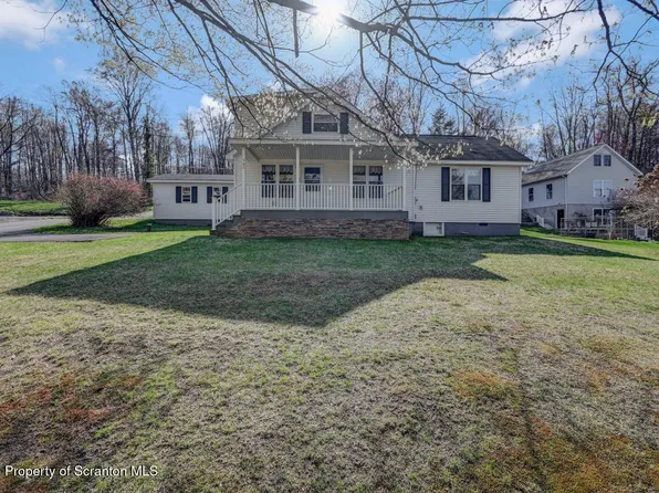 501 N Main St, Moscow, PA 18444