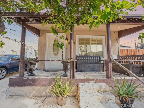 7214 Perry Rd, Bell Gardens, CA 90201