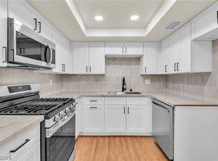 2256 Tall Pine Dr, Las Vegas, NV 89108