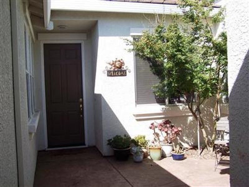 2nd image of 5500 Lilyview Way
