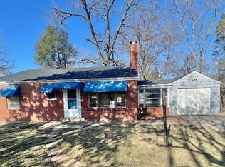 2493 Ashby Rd, Saint Louis, MO 63114