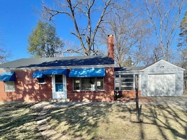 2493 Ashby Rd, Saint Louis, MO 63114