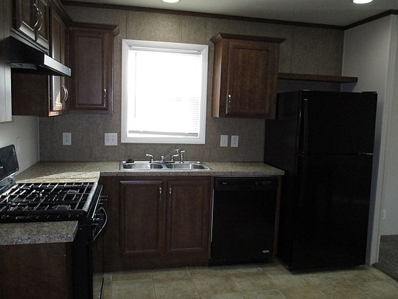 2nd image of 150 Centerbrook Dr SE #80