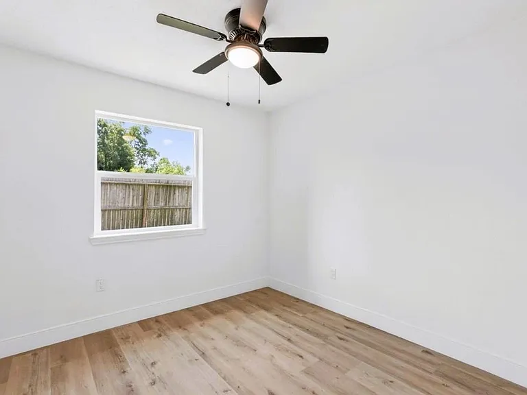 9623 Seeker St — Photo 25