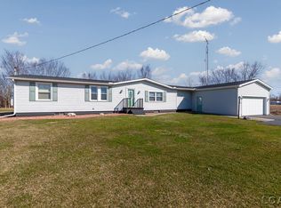 15900 W Beecher Rd, Hudson, MI 49247