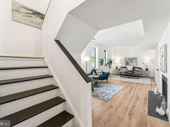 1835 California St NW APT H, Washington, DC 20009
