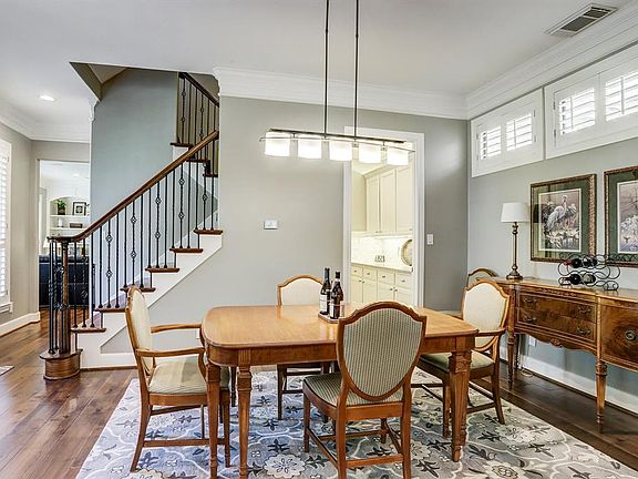 Formal Dining Room.