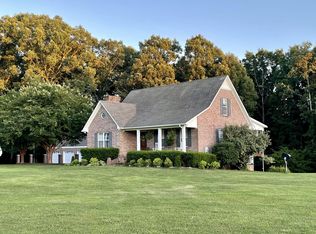 807 Old Florence Pulaski Rd, Leoma, TN 38468