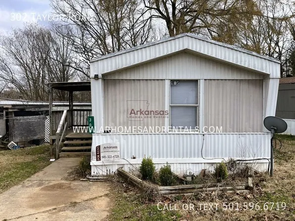 302 Taylor Rd, Jacksonville, AR 72076
