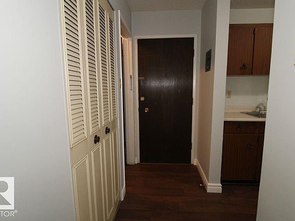 3rd image of 10725 111th St NW #305