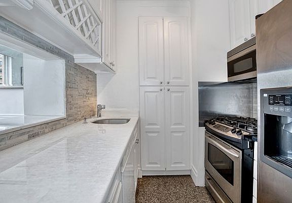 3rd image of 524 E 72nd St APT 38F