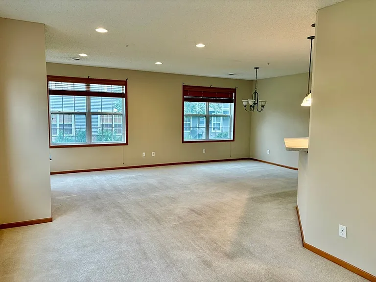 17600 68th Pl N — Photo 24