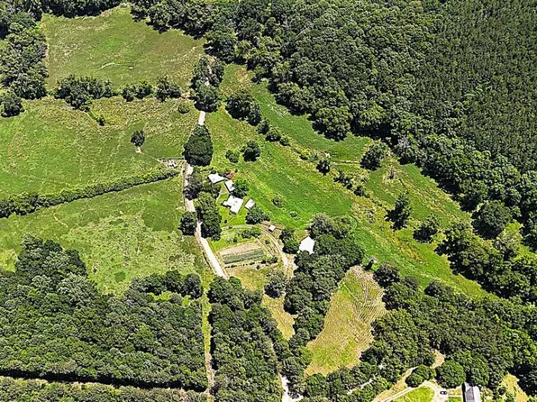 400 Kelley Rd, Tallapoosa, GA 30176