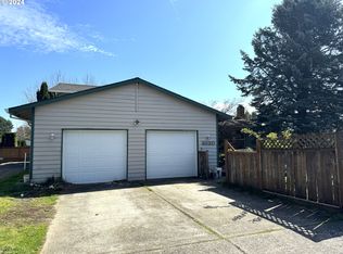 3830 NE Rene Ave, Gresham, OR 97030