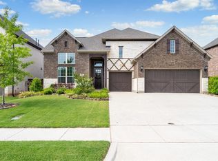 208 Headwaters Dr, McKinney, TX 75071