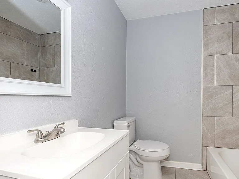 3419 Hospital Rd — Photo 31