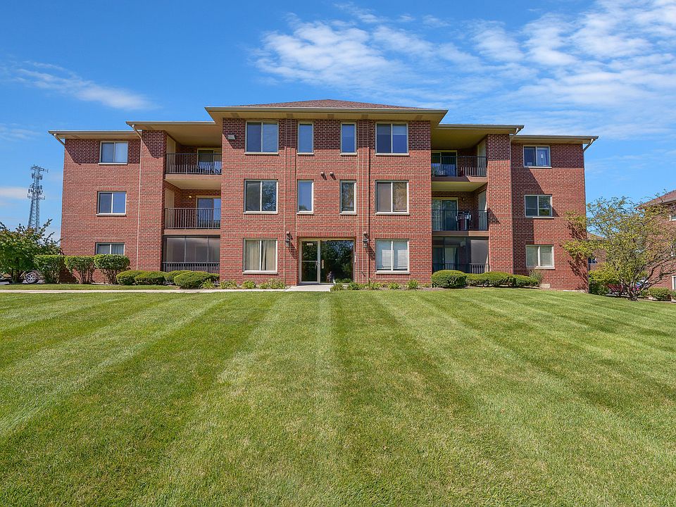 1st image of 6955 Heritage Cir #3-2D