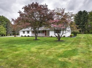 207 Scrabbletown Rd, Whitehouse Station, NJ 08889