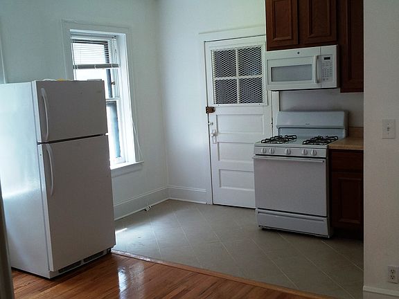 3rd image of 4808 N Linder Ave APT 2A