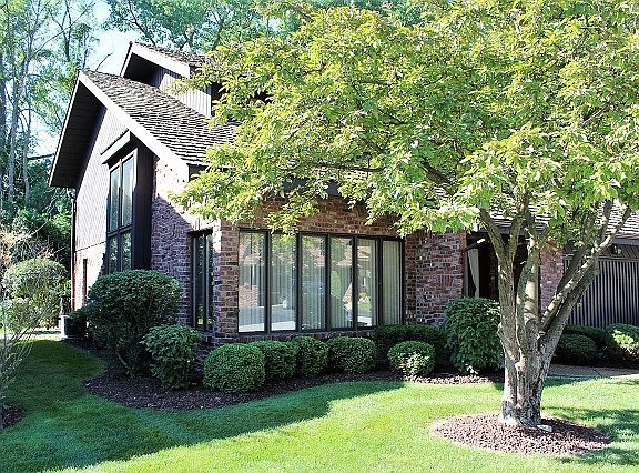 2nd image of 38 Lucas Dr #38
