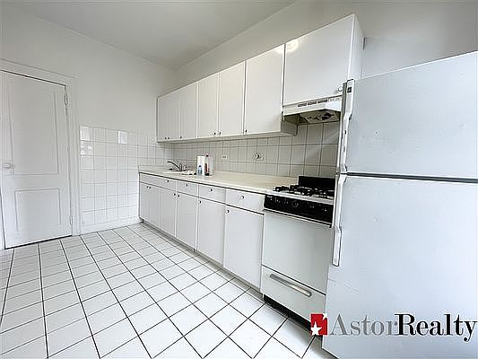 5th image of 30-92 36th St #3