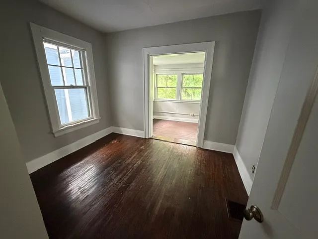 1427 Madison Ave — Photo 15