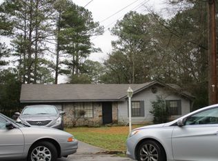 8900 Burnham Way, Jonesboro, GA 30238