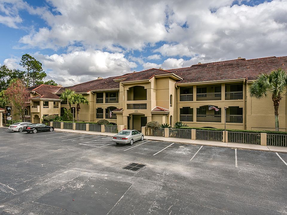 1st image of 2099 Winterbourne St E #201